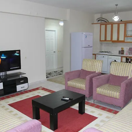 Tesisler Caddesi Apartment *